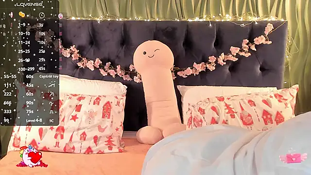 AliceLanley online show from December 2025 11:42:02 AM