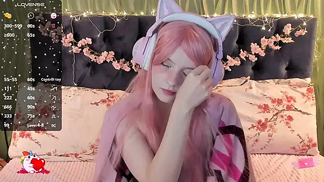 AliceLanley online show from September 2025 12:44:02 PM