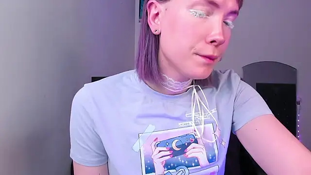 Snapshot of dollmore chatting on February 2026 06:05:02 PM dollmore online show from February 2026 06:05:02 PM