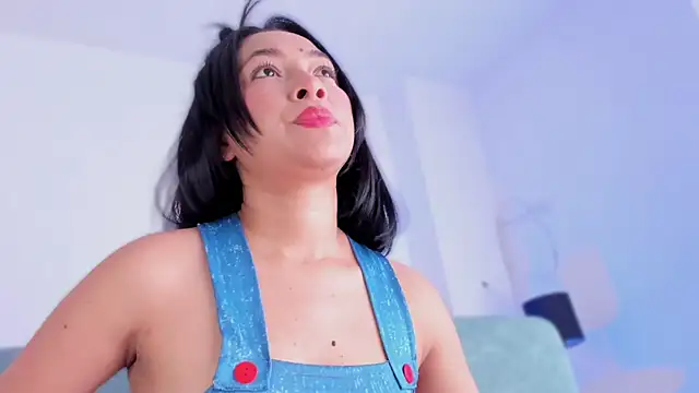 valerycolins online show from November 2025 01:22:02 PM