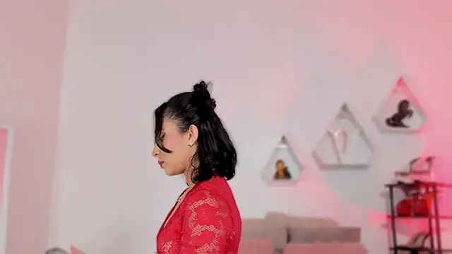 valerycolins online show from December 2025 04:59:01 AM