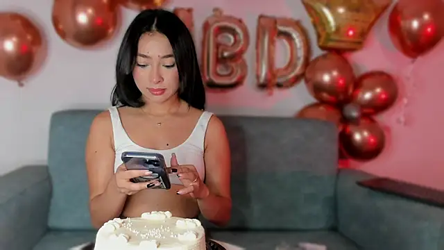 valerycolins online show from November 2025 02:59:02 AM