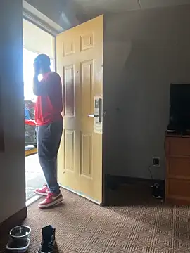 Snapshot of Stressreliever82 chatting on April 2026 08:13:01 PM Stressreliever82 online show from April 2026 08:13:01 PM