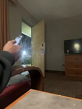 Snapshot of Stressreliever82 chatting on March 2026 04:20:02 AM Stressreliever82 online show from March 2026 04:20:02 AM