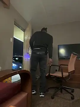 Snapshot of Stressreliever82 chatting on April 2026 09:11:01 AM Stressreliever82 online show from April 2026 09:11:01 AM