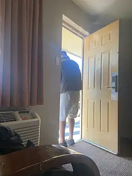 Snapshot of Stressreliever82 chatting on March 2026 02:29:02 PM Stressreliever82 online show from March 2026 02:29:02 PM