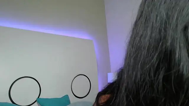 MichaelaCox online show from October 2025 08:32:02 PM