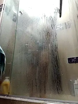 lucia vonne  online show from December 2025 11:23:02 AM