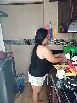 Snapshot of lucia_vonne_ chatting on November 2025 07:17:02 PM lucia vonne online show from November 2025 07:17:02 PM