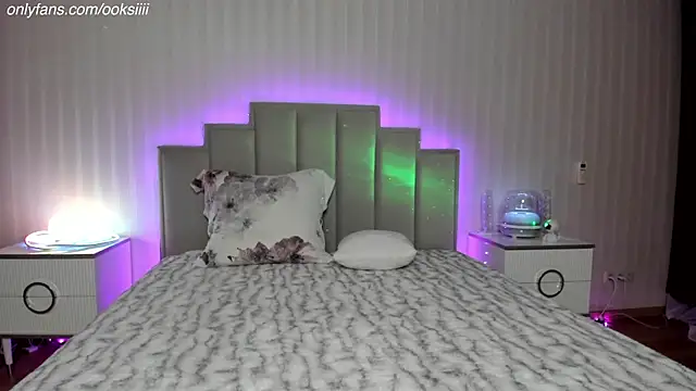 ooksiiii online show from January 2026 07:53:01 PM