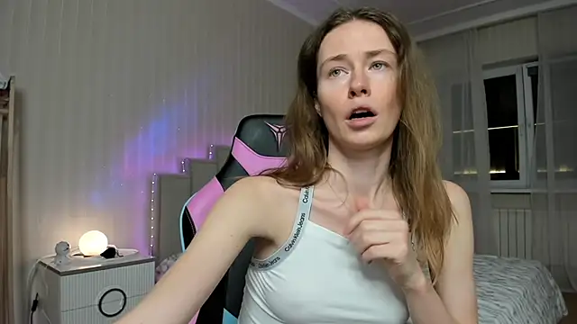 ooksiiii online show from March 2026 07:16:02 PM