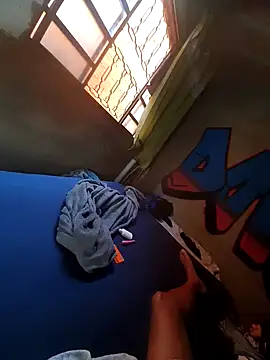 Snapshot of jhonjhon2131 chatting on October 2025 07:04:01 PM jhonjhon2131 online show from October 2025 07:04:01 PM