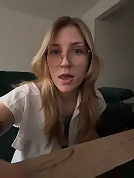 Dakotaa  online show from December 2025 10:54:01 PM