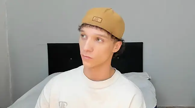 angelcortes online show from March 2025 03:57:02 PM