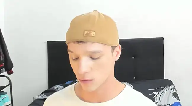 angelcortes online show from January 2025 02:08:02 PM