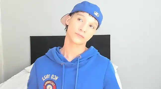 angelcortes online show from March 2025 11:51:01 AM