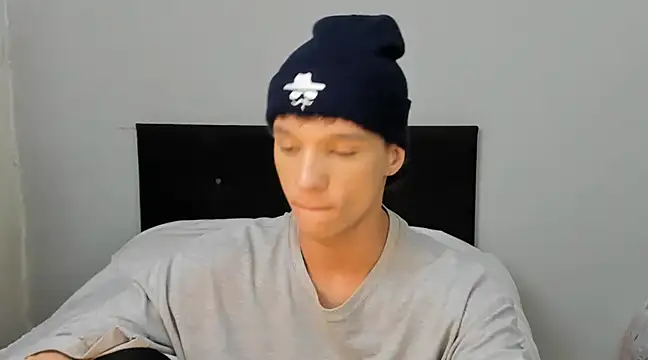 angelcortes online show from March 2025 03:20:01 PM