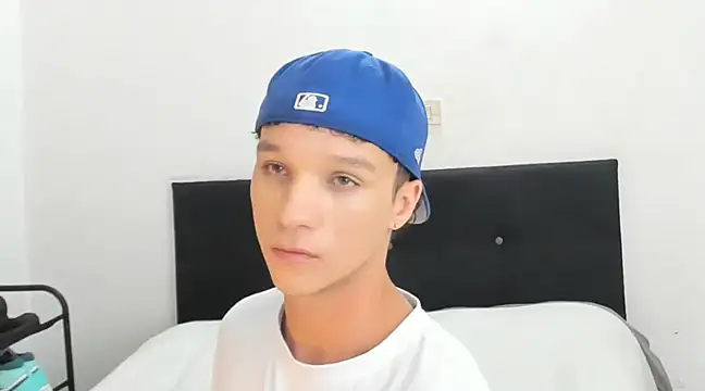 angelcortes online show from January 2025 02:46:02 AM