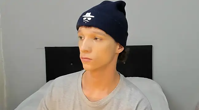 angelcortes online show from March 2025 10:49:02 AM