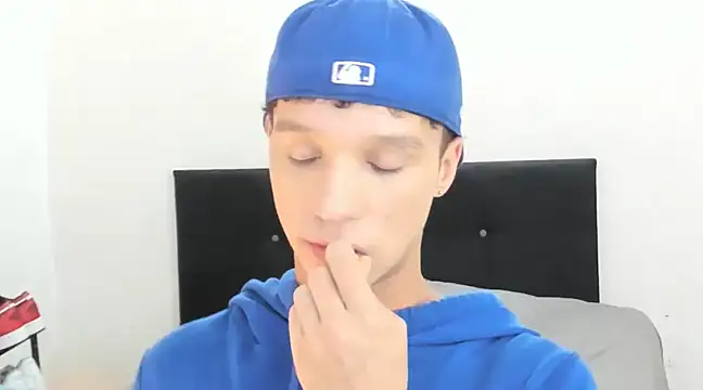 angelcortes online show from January 2025 06:38:01 PM