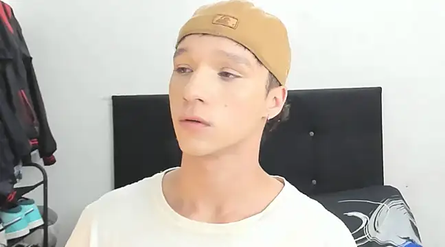 angelcortes online show from January 2025 11:04:02 AM