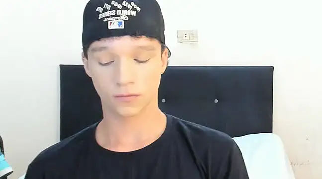 angelcortes online show from January 2025 12:47:02 PM