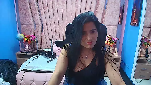 Snapshot of HornySkinny26 chatting on November 2025 04:56:02 AM HornySkinny26 online show from November 2025 04:56:02 AM