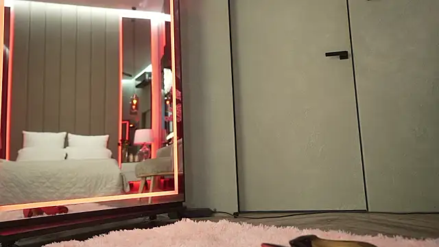 Arte Adelle online show from March 2026 12:50:02 PM