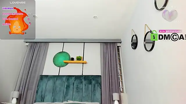 CoralineRicce  online show from November 2025 09:31:01 PM