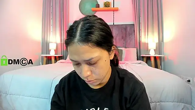 CoralineRicce  online show from September 2025 09:14:01 PM