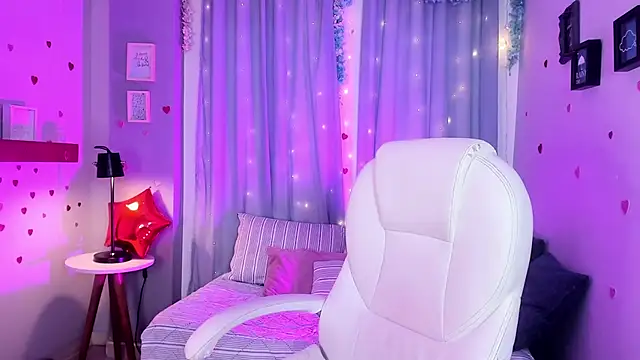 CoralineRicce  online show from March 2025 05:32:02 AM