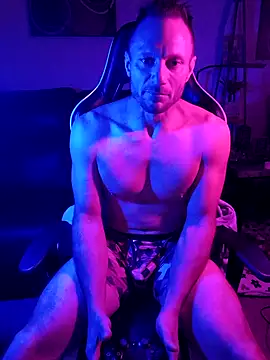 Snapshot of Funwithbrad1 chatting on December 2024 10:47:01 AM Funwithbrad1 online show from December 2024 10:47:01 AM