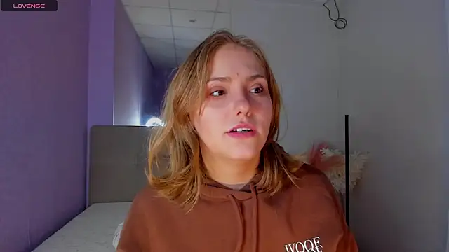 DellaRowe online show from September 2025 12:33:02 PM