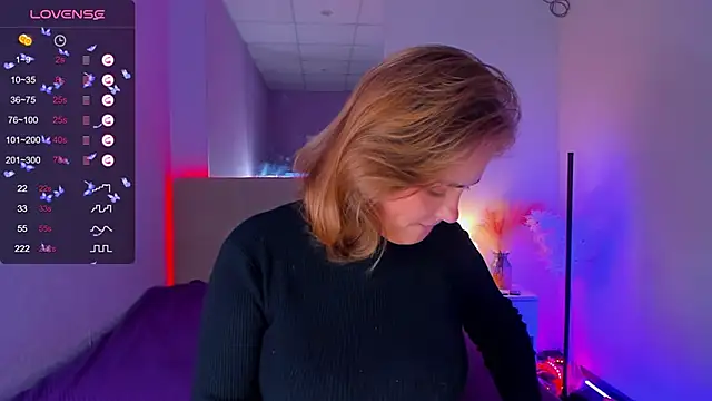 DellaRowe online show from October 2025 12:17:02 PM