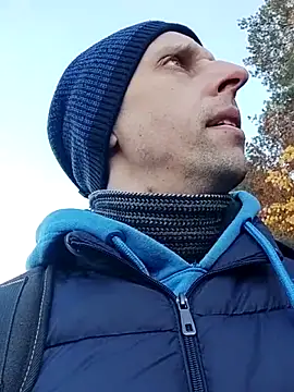 Snapshot of Yrikos1 chatting on October 2025 02:07:01 PM Yrikos1 online show from October 2025 02:07:01 PM