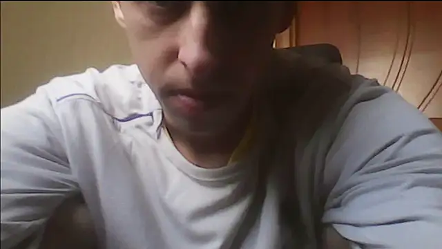 Snapshot of Yrikos1 chatting on October 2025 10:36:01 AM Yrikos1 online show from October 2025 10:36:01 AM
