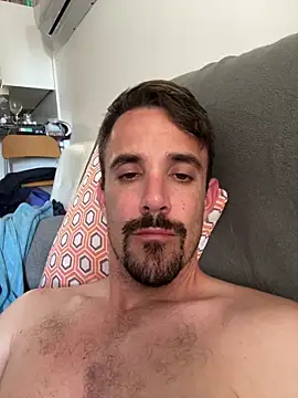 julian333 online show from May 2026 02:05:01 PM