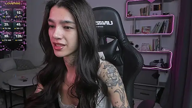 vinkitinkii online show from March 2025 06:47:02 AM