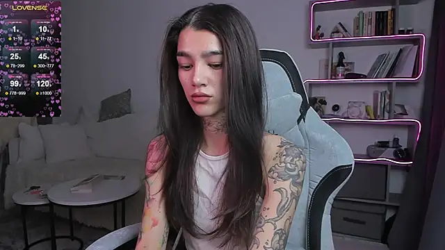 vinkitinkii online show from March 2025 06:17:02 AM