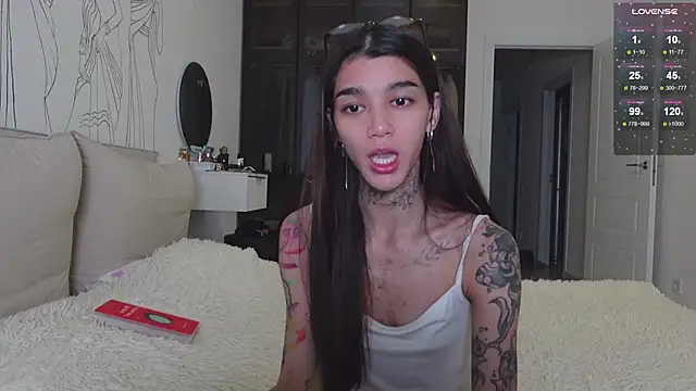 vinkitinkii online show from November 2025 04:45:02 PM