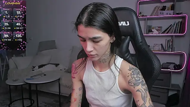 vinkitinkii online show from February 2025 09:43:02 AM