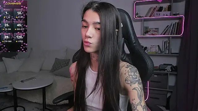 vinkitinkii online show from February 2025 06:42:01 AM