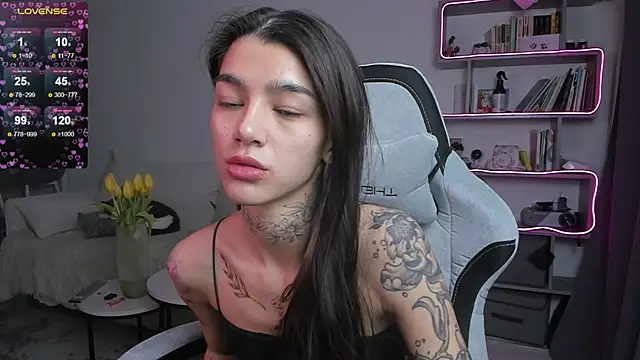 vinkitinkii online show from March 2025 09:55:01 AM