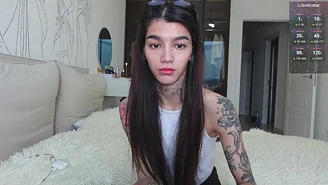 vinkitinkii online show from November 2025 07:12:01 AM