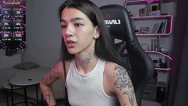 vinkitinkii online show from March 2025 06:57:01 AM