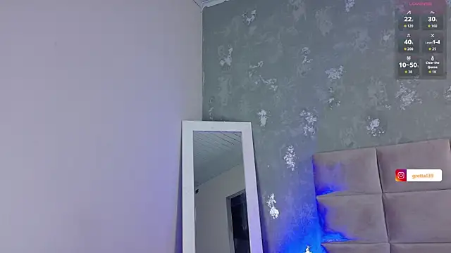 Snapshot of _Gretta chatting on December 2025 07:59:02 PM Gretta online show from December 2025 07:59:02 PM