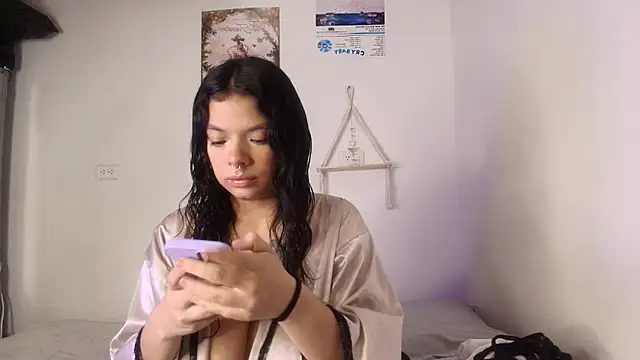 Snapshot of yungelitamor_ chatting on March 2025 05:28:01 AM yungelitamor online show from March 2025 05:28:01 AM