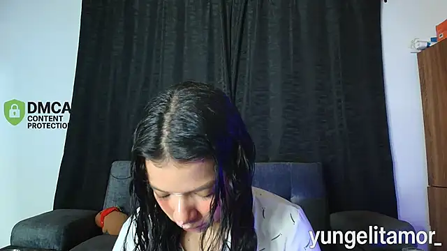Snapshot of yungelitamor_ chatting on October 2025 04:57:02 AM yungelitamor online show from October 2025 04:57:02 AM