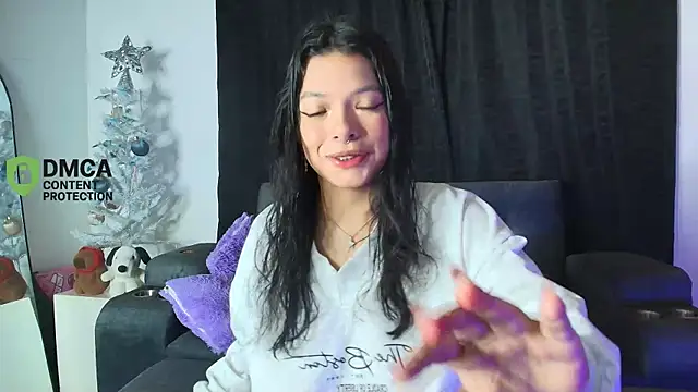 Snapshot of yungelitamor_ chatting on January 2026 05:00:01 AM yungelitamor online show from January 2026 05:00:01 AM