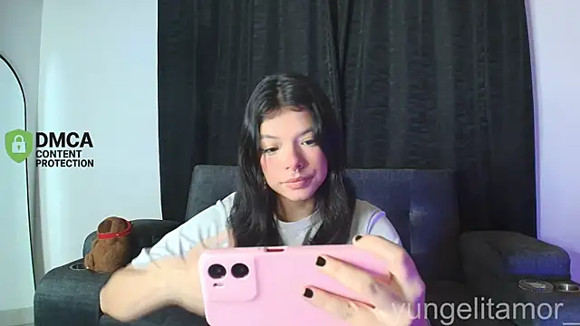 Snapshot of yungelitamor_ chatting on November 2025 05:07:02 AM yungelitamor online show from November 2025 05:07:02 AM